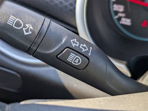 Used 2024 Chevrolet Malibu LT image 25