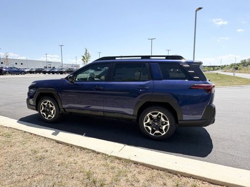 New 2026 Subaru Outback Touring AWD/4WD image 5