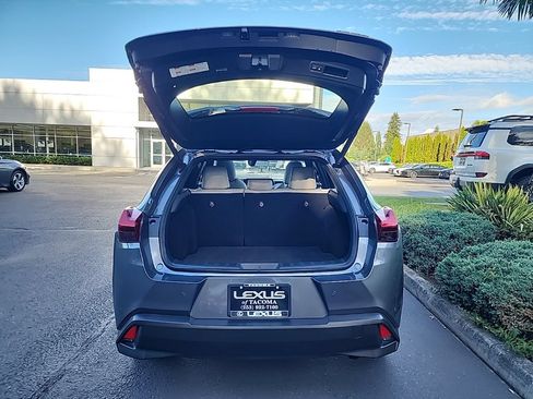 Certified 2020 Lexus UX 200 w/ Premium Package FWD image 17