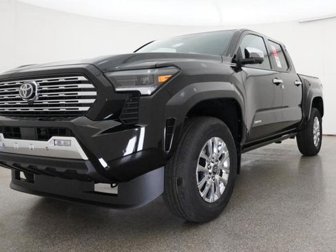 New 2026 Toyota Tacoma Limited AWD/4WD image 10