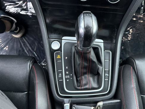 Used 2015 Volkswagen GTI Autobahn w/ Lighting Package (SEL) image 33