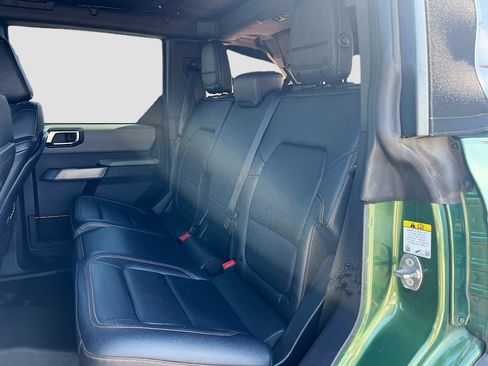 Used 2023 Ford Bronco Badlands AWD/4WD image 24