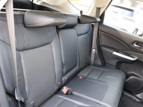 Used 2016 Honda CR-V Touring image 12