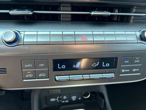 New 2027 Hyundai Kona SEL Sport AWD/4WD image 16