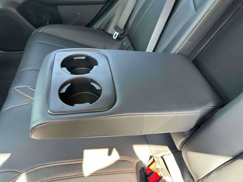 Used 2018 Subaru Crosstrek 2.0i Limited AWD/4WD image 11