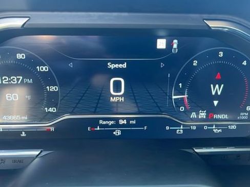 Used 2024 GMC Sierra 3500 Denali w/ Denali Reserve Package image 11