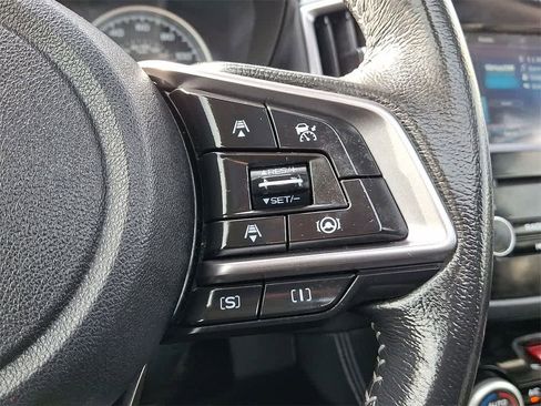 Used 2022 Subaru Forester Premium image 18