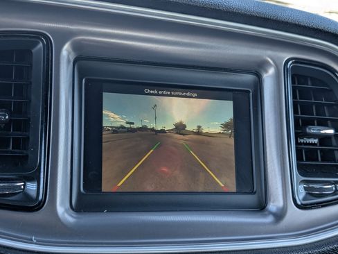 Used 2022 Dodge Challenger SXT w/ Blacktop Package image 9