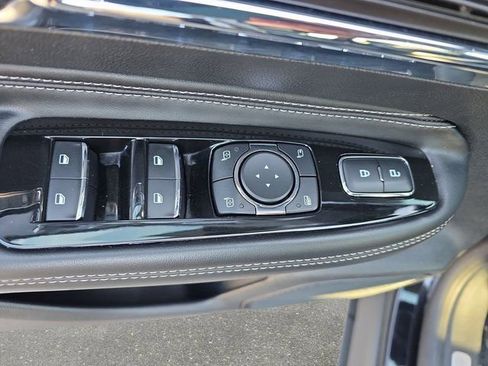 Used 2022 Lincoln Corsair AWD w/ Premium Package image 27