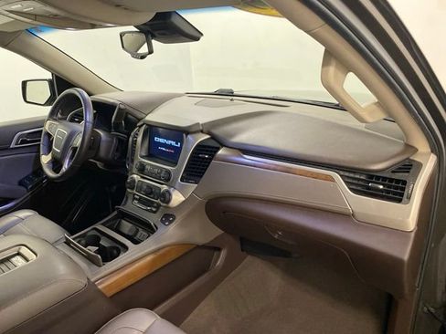Used 2019 GMC Yukon Denali w/ Open Road Package AWD/4WD image 22