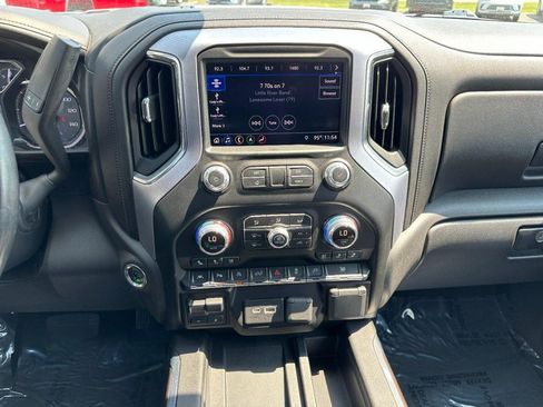 Used 2019 GMC Sierra 1500 SLT w/ SLT Premium Plus Package AWD/4WD image 16