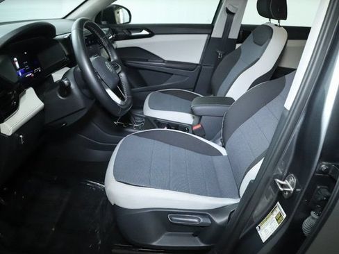 Used 2025 Volkswagen Taos S FWD image 18
