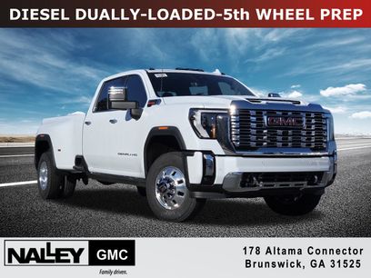 New 2026 GMC Sierra 3500 Denali w/ Denali Reserve Package