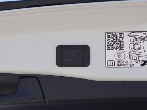 Used 2023 Toyota RAV4 XSE AWD/4WD image 53