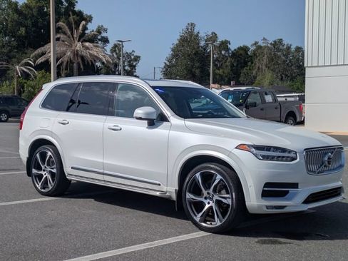 Used 2022 Volvo XC90 T6 Inscription w/ Advanced Package AWD/4WD image 2