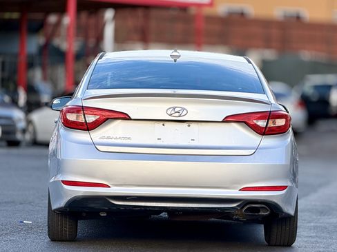 Used 2017 Hyundai Sonata SE FWD image 9