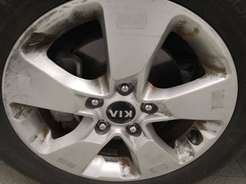 Used 2018 Kia Soul FWD image 31