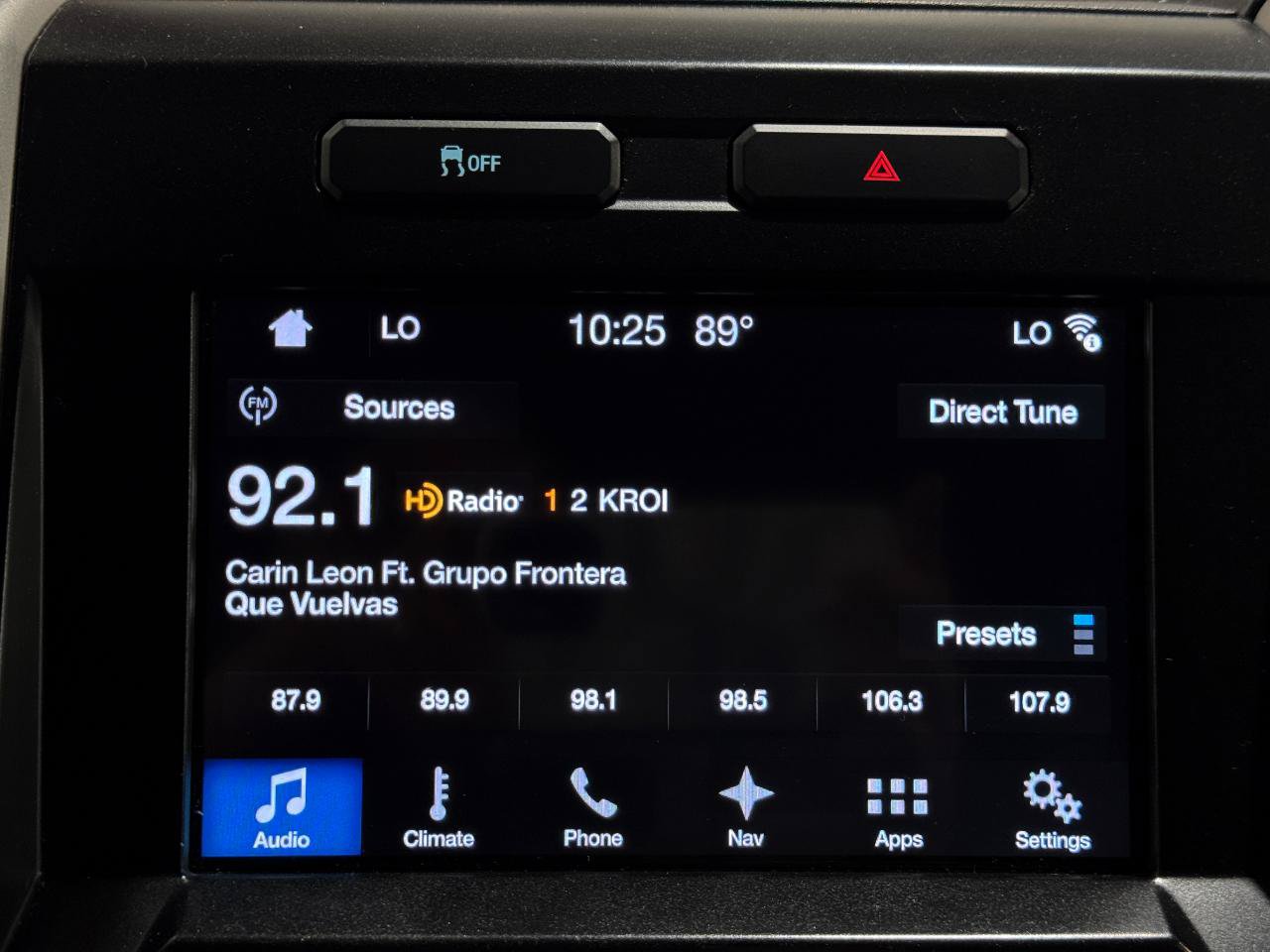 Used 2017 Ford F250 Lariat w/ Chrome Package RWD image 9