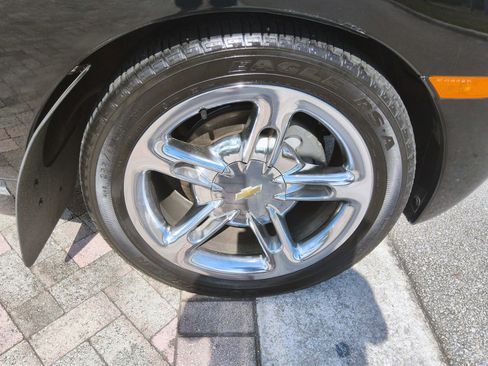 Used 2006 Chevrolet SSR w/ Preferred Equipment Group RWD image 50