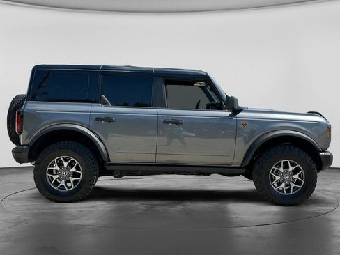 Used 2025 Ford Bronco Badlands AWD/4WD image 10