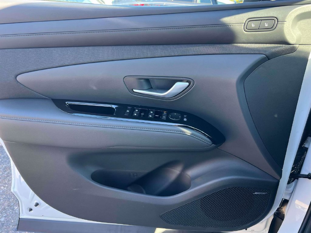 New 2026 Hyundai Tucson Limited w/ Tow & Go Package AWD/4WD image 7