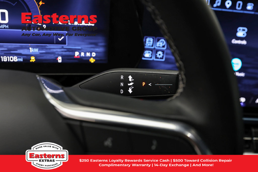 Used 2024 Chevrolet Equinox EV LT FWD image 13