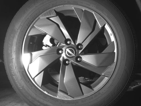 Used 2025 Nissan Rogue SV FWD image 15