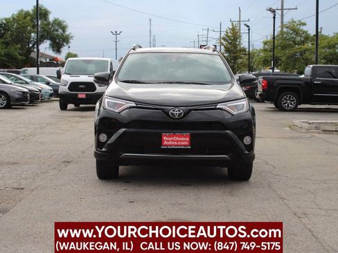 Used 2018 Toyota RAV4 Limited image 2