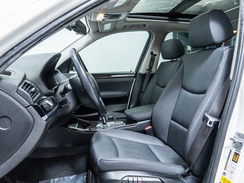 Used 2017 BMW X3 xDrive28i image 5