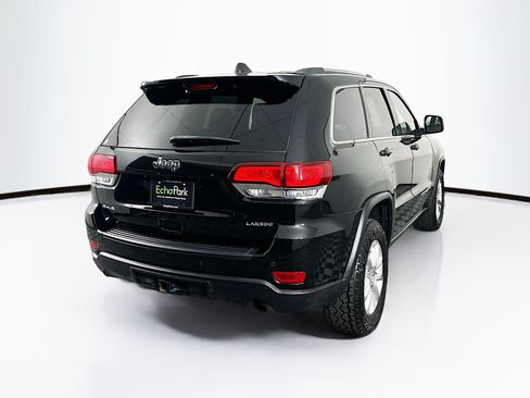 Used 2021 Jeep Grand Cherokee Laredo AWD/4WD image 9