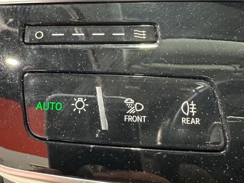 Used 2019 Audi A8 L 3.0T w/ Luxury Package AWD/4WD image 29