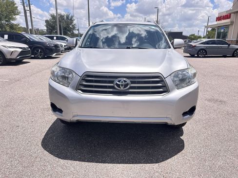 Used 2010 Toyota Highlander 2WD w/ Convenience Pkg image 9