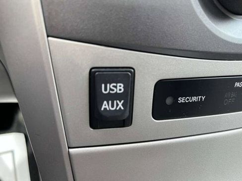 Used 2013 Toyota Corolla LE Special Edition image 32