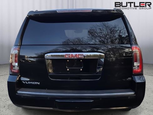 Used 2015 GMC Yukon Denali w/ Premium Package image 6