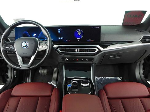 Used 2023 BMW i4 eDrive35 image 25