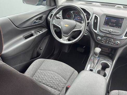 Used 2022 Chevrolet Equinox LT FWD image 17