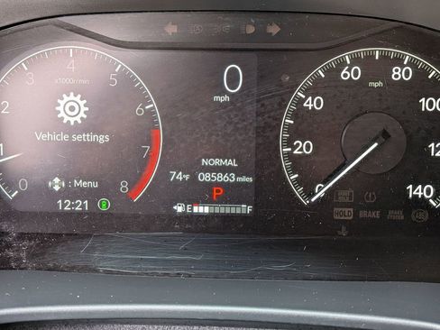 Used 2025 Honda CR-V LX image 17