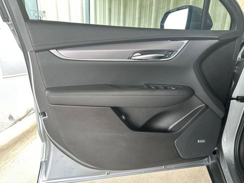 New 2026 Cadillac XT5 Luxury w/ LPO, Floor Liner Package AWD/4WD image 10