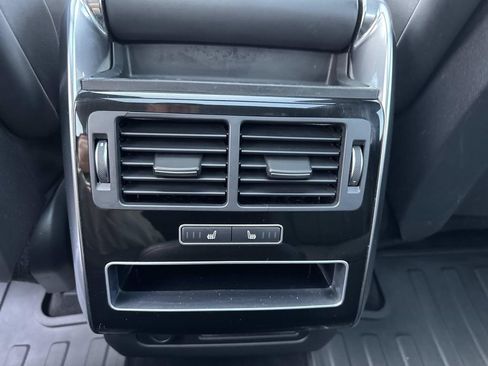 Used 2017 Land Rover Range Rover Sport HSE AWD/4WD image 16