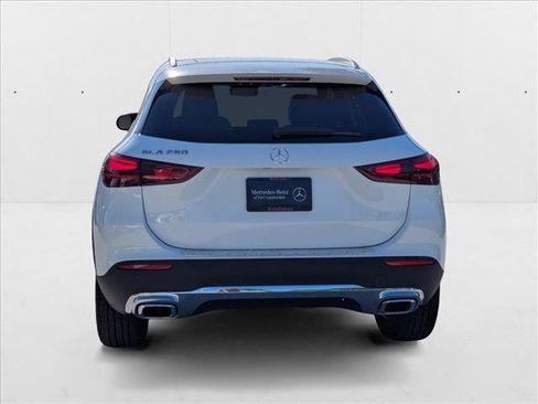 New 2026 Mercedes-Benz GLA 250 image 7