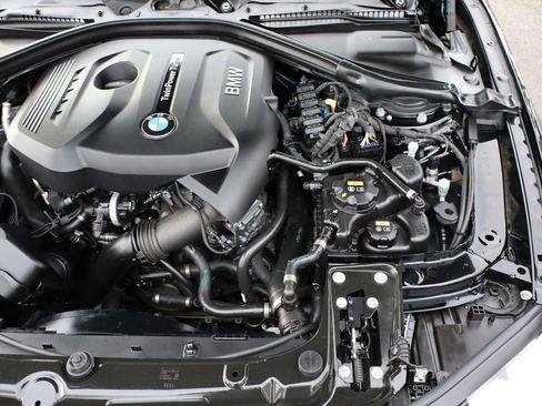 Used 2018 BMW 330i Sedan image 40