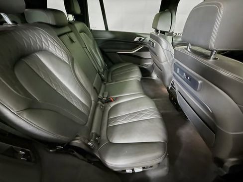 Used 2020 BMW X7 xDrive40i w/ M Sport Package image 26