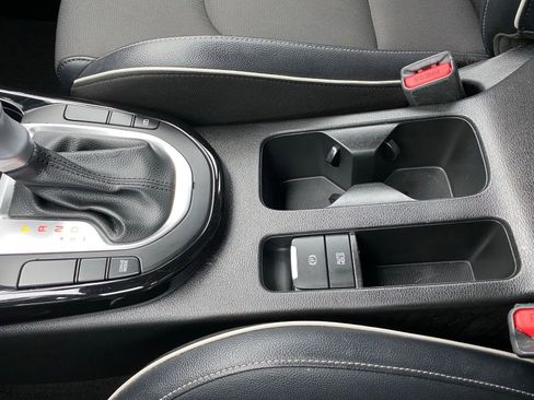 Used 2023 Kia Forte GT-Line w/ GT-Line Technology Package image 16