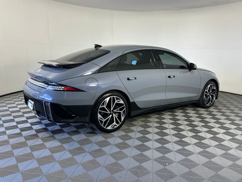 Used 2024 Hyundai Ioniq 6 Limited image 7