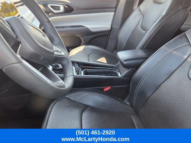 Used 2025 Jeep Compass Limited w/ Elite Group AWD/4WD image 10