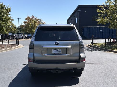 Used 2023 Lexus GX 460 Premium w/ Premium Package AWD/4WD image 48