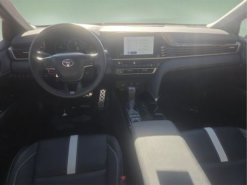Certified 2025 Toyota Camry SE image 16