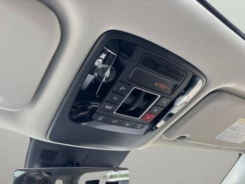 New 2026 Kia Carnival SX Prestige FWD image 28
