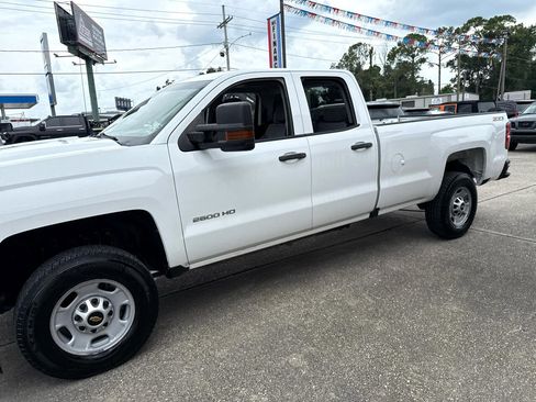 Used 2019 Chevrolet Silverado 2500 W/T w/ WT Convenience Package image 4