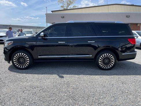 Used 2019 Lincoln Navigator L Black Label image 10